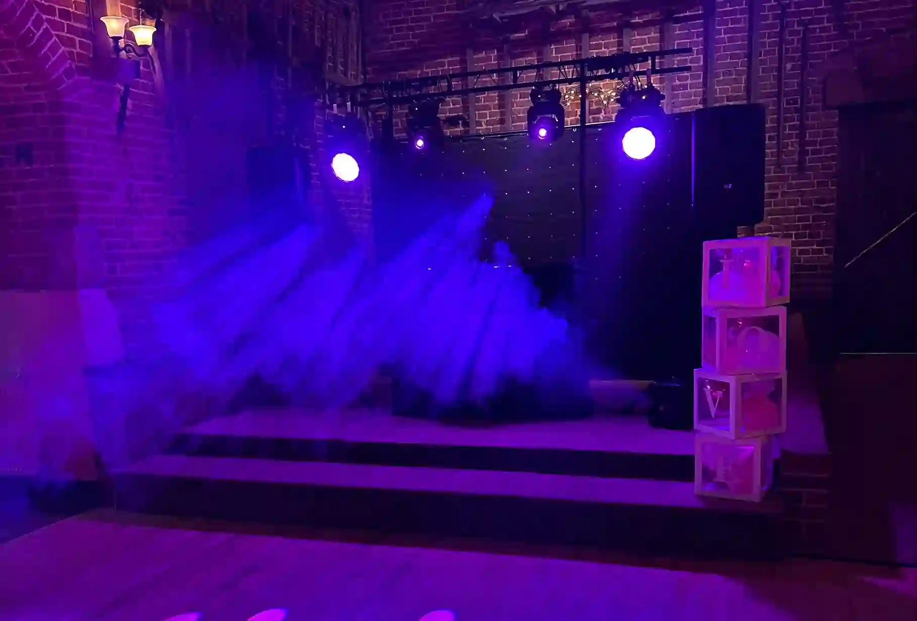 Wedding DJ Norfolk - professional mobile disco for your wedding reception