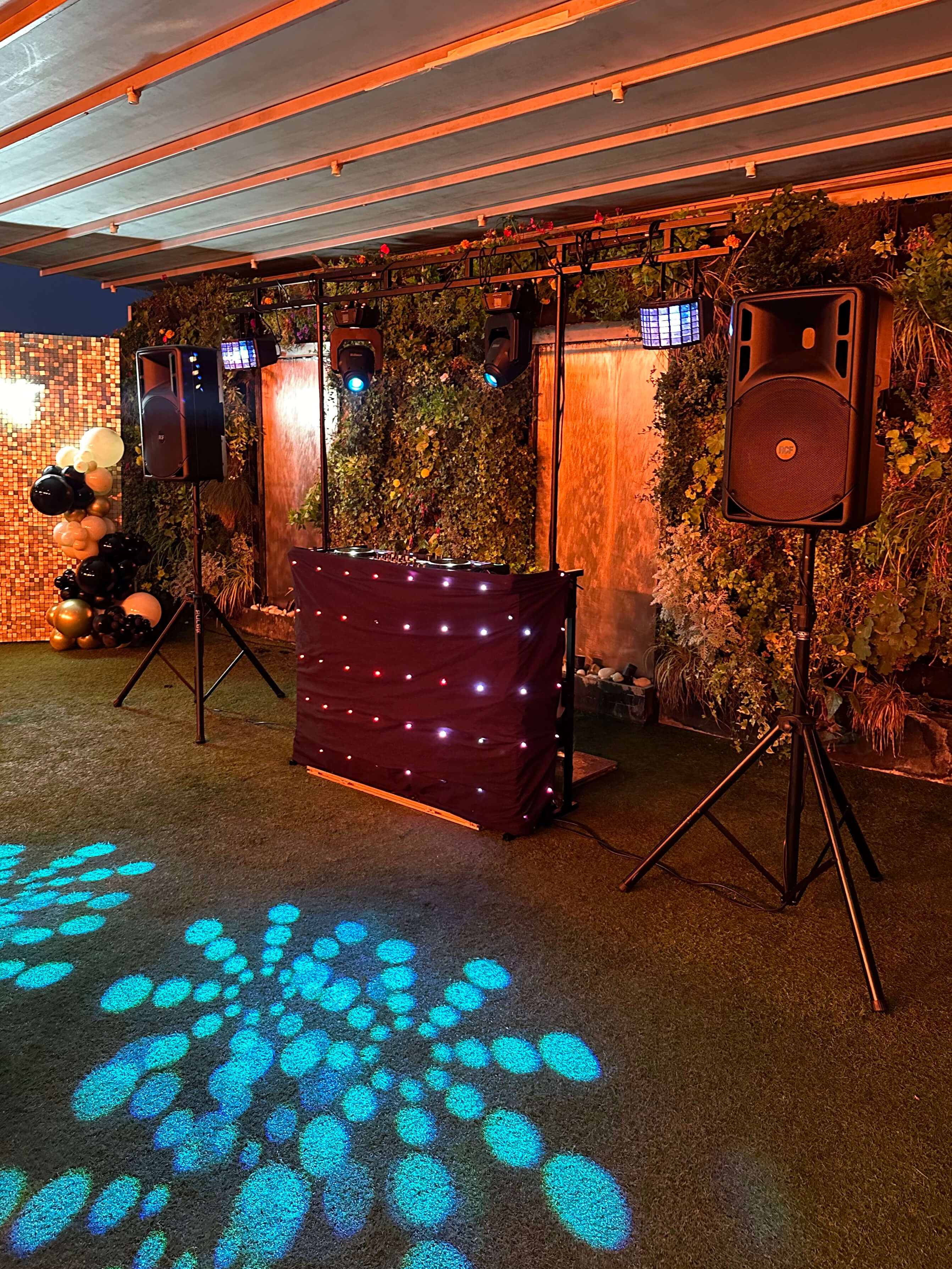 Mobile disco hire Norwich and Norfolk for parties, weddings and corporate events